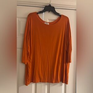 Piko 1988 Vibrant Orange Three-Quarter Sleeve Top